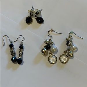 Various black earrings